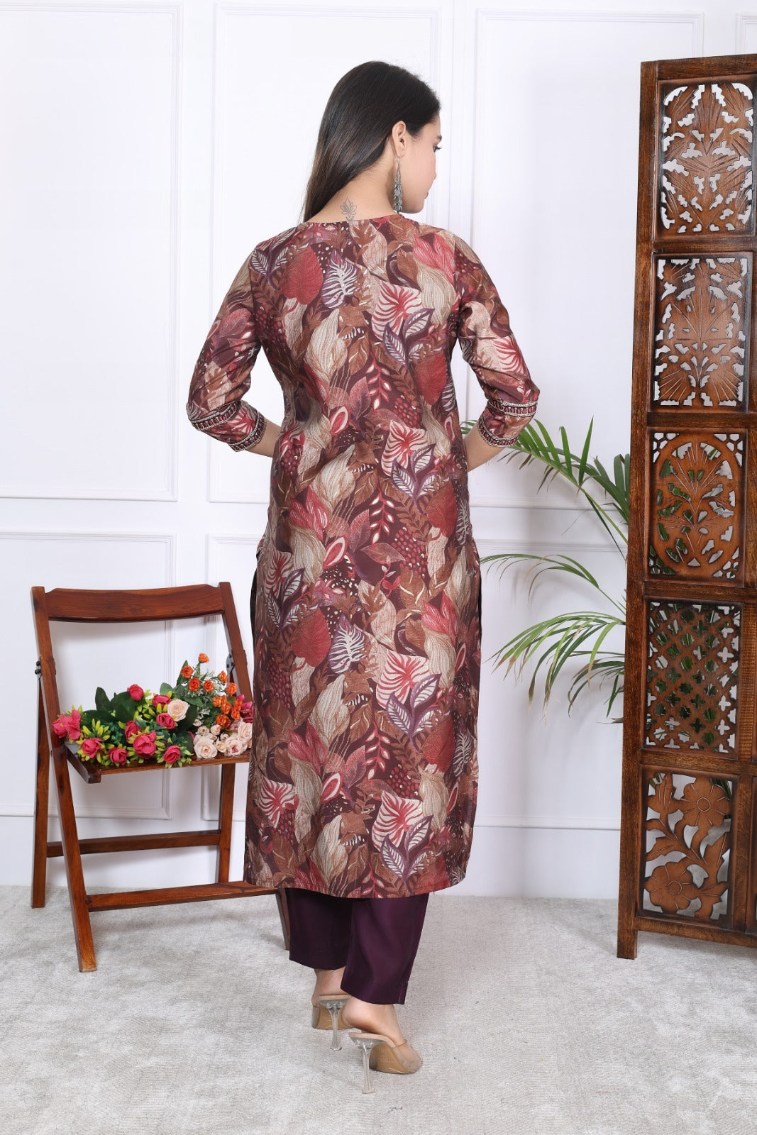 Maroon and Brown Leafy Print Kurta Set with Maroon Bottoms