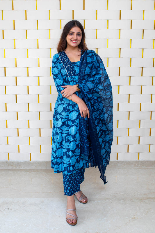 Floral Blue Floral Kurta Set with Dupatta